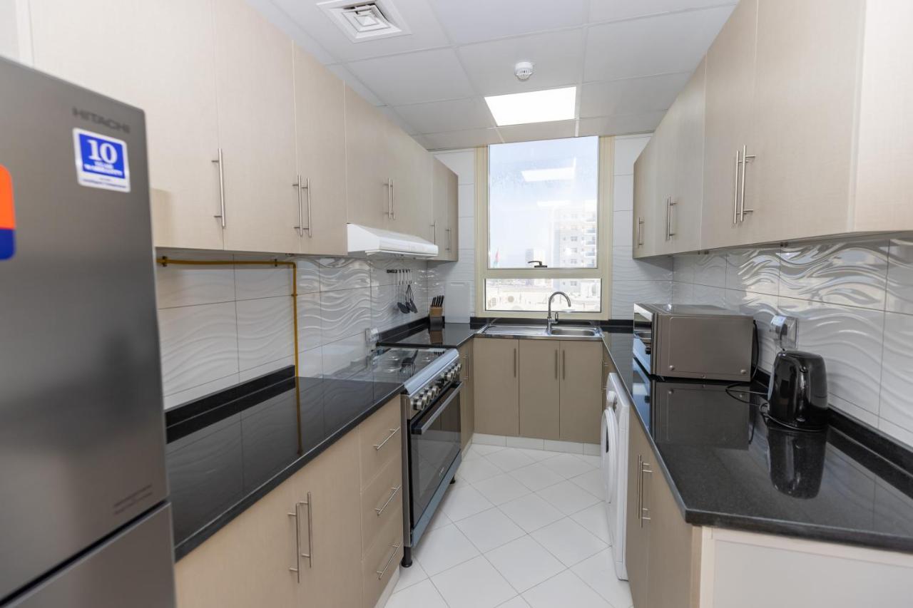 Platinum Coast Hotel Apartments Fujairah Ngoại thất bức ảnh